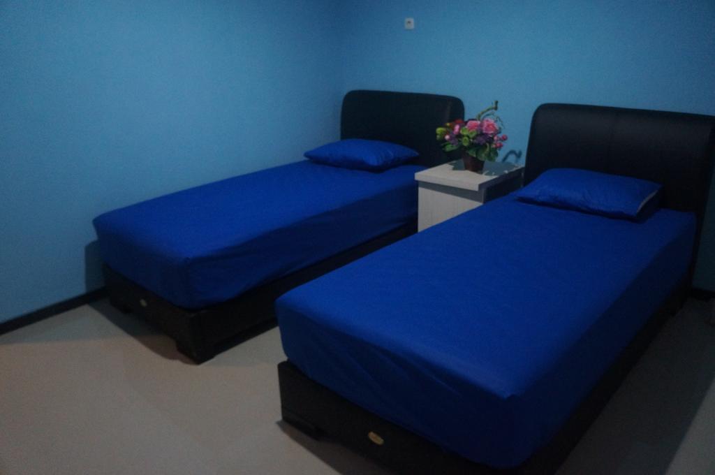 Budget Guest House Tunas Mandiri Jaya มะลัง ห้อง รูปภาพ