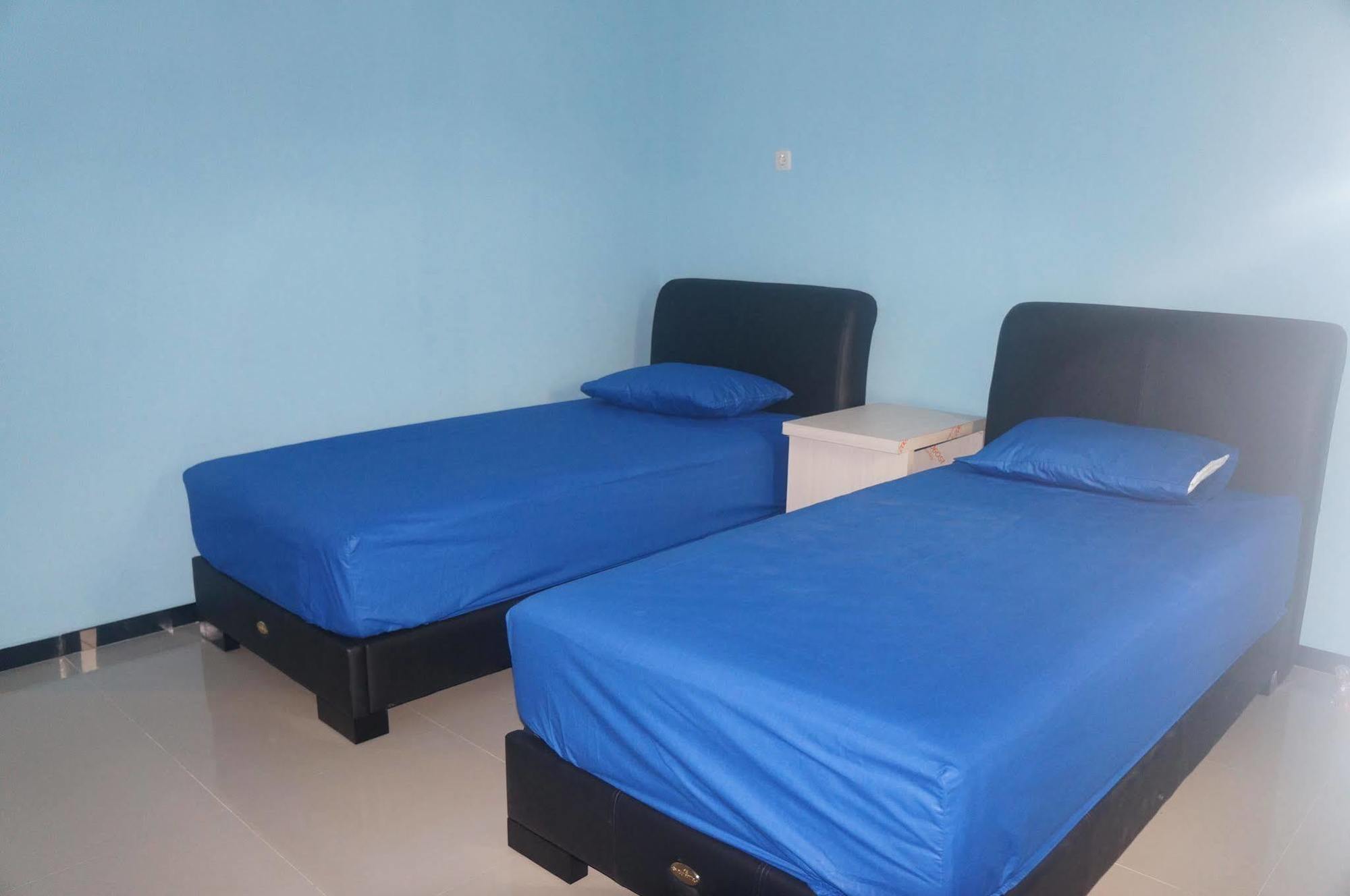 Budget Guest House Tunas Mandiri Jaya มะลัง ภายนอก รูปภาพ